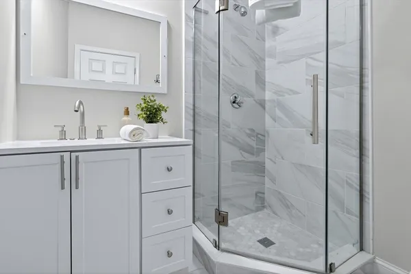 $849,000 | 104 Thorndike Street, Unit 2, Cambridge, MA 02141