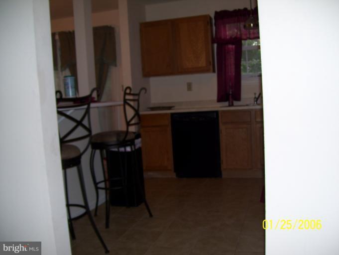 9240 Piscataway Road Clinton, MD 20735 - Photo 18 of 30 Kitchen