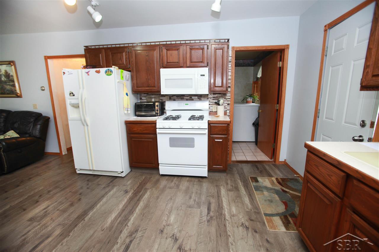 4201 Zimmer Road Bay City, MI 48706 - Photo 26 of 45 50053489-25.JPG