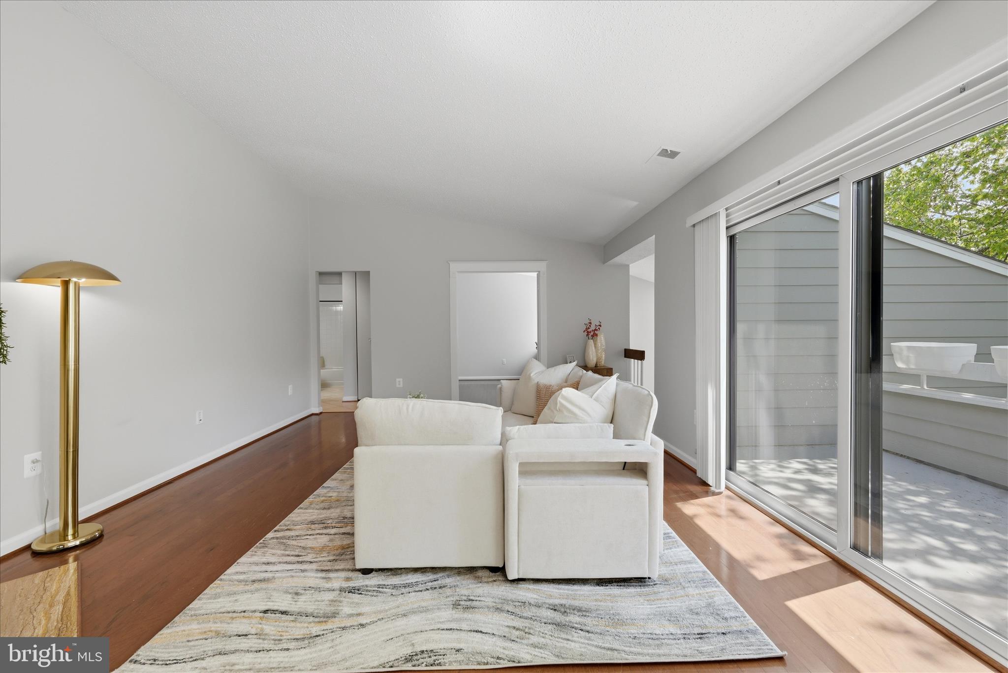 1907 Villaridge Drive Reston, VA 20191 - Photo 9 of 32 a living room with furniture