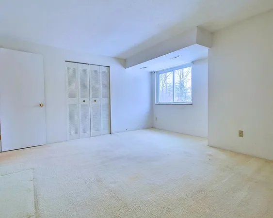 $265,000 | 5 Brookside Drive, Unit 9, Exeter, NH 03833