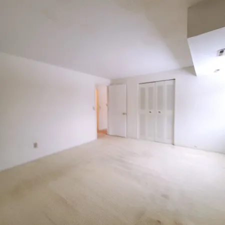 $280,000 | 5 Brookside Drive, Unit 9, Exeter, NH 03833