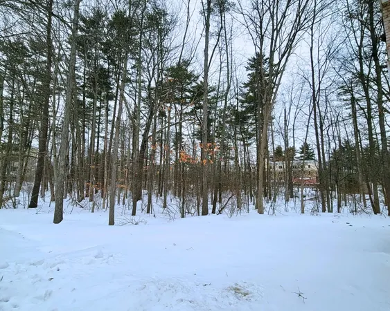 $280,000 | 5 Brookside Drive, Unit 9, Exeter, NH 03833