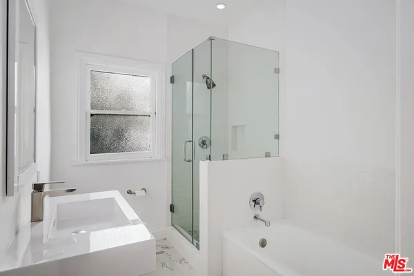 $4,650 | 451 North Orange Grove Avenue, Unit 1/2, Los Angeles, CA 90036