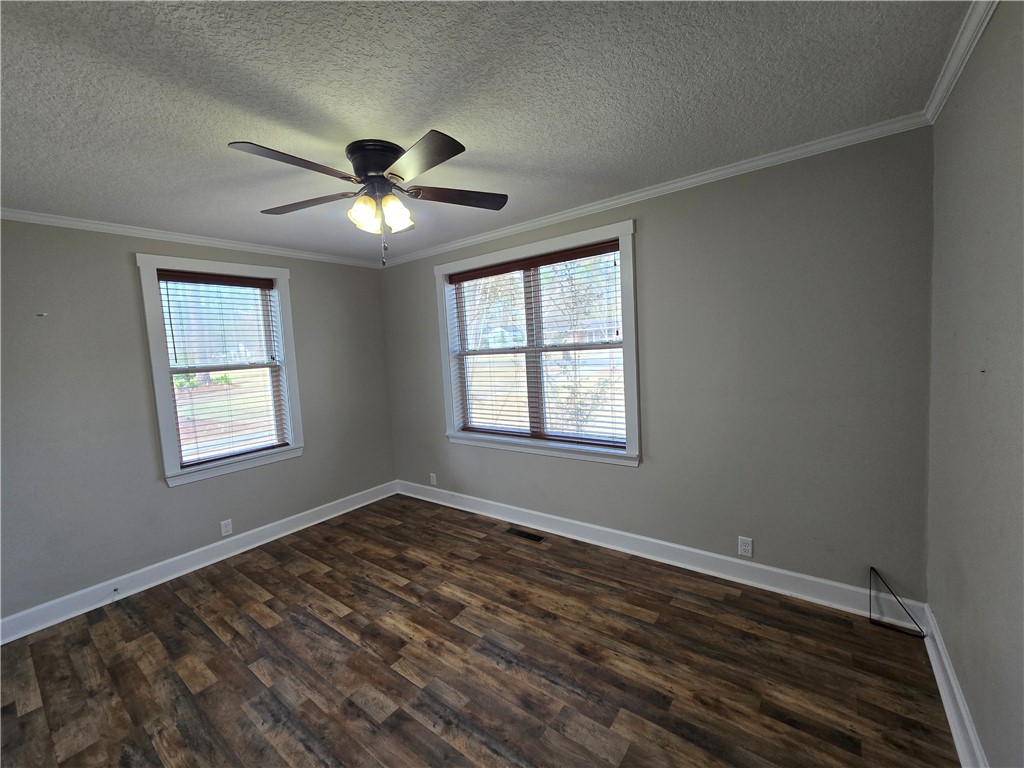 808 Euclid Avenue Waycross, GA 31501 - Photo 15 of 40