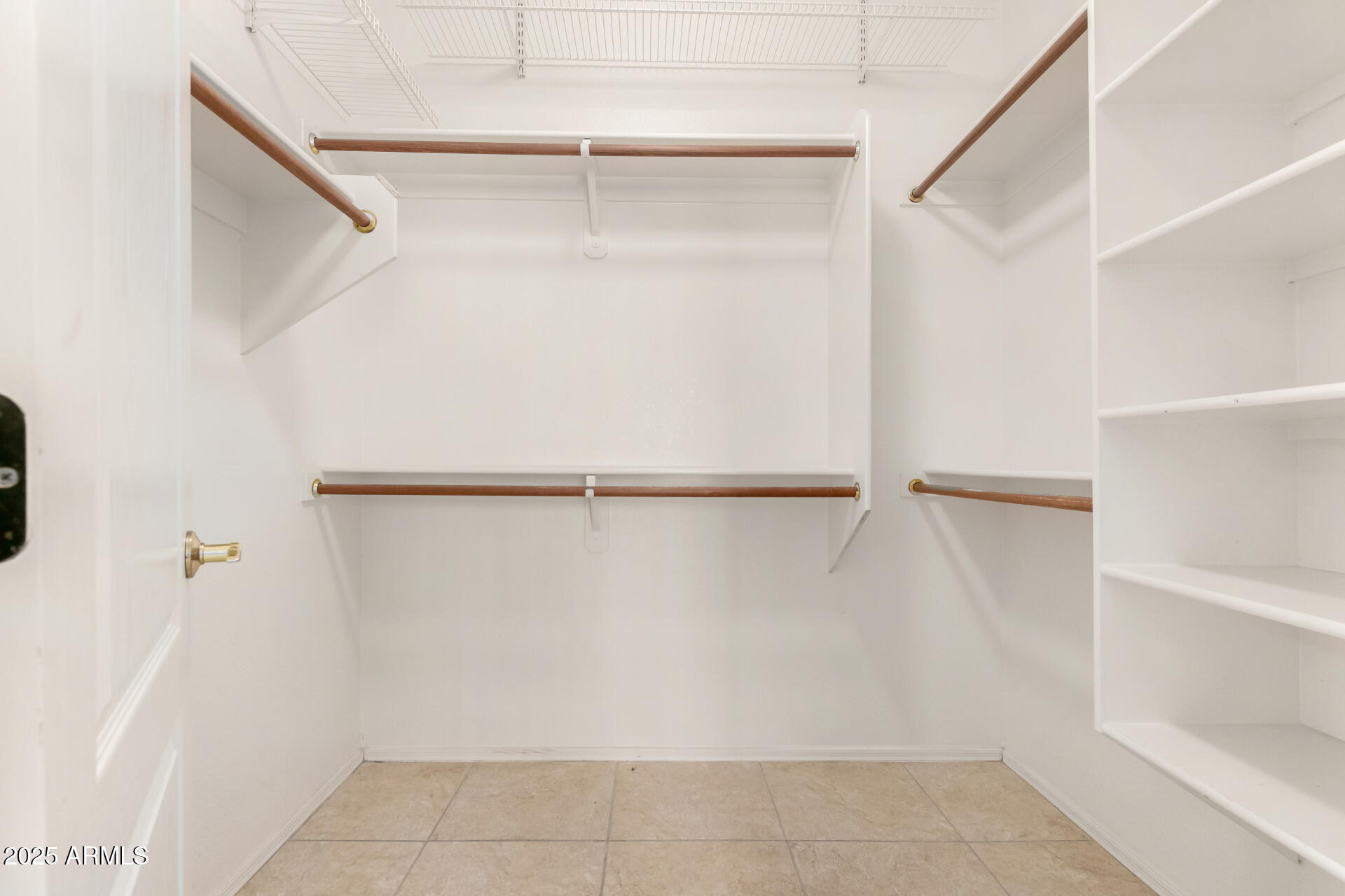 1402 East Shannon Street Chandler, AZ 85225 - Photo 21 of 35 Primary Walk-In Closet