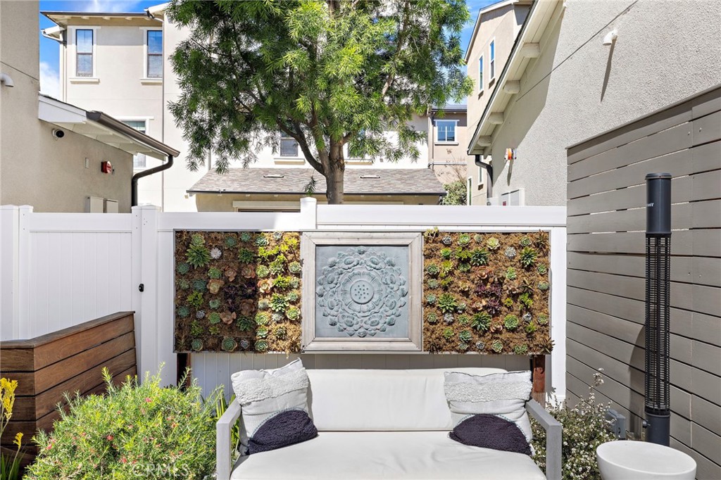 26 Yerra Street Rancho Mission Viejo, CA 92694 - Photo 15 of 75 Designer garden wall adding architectural interest.
