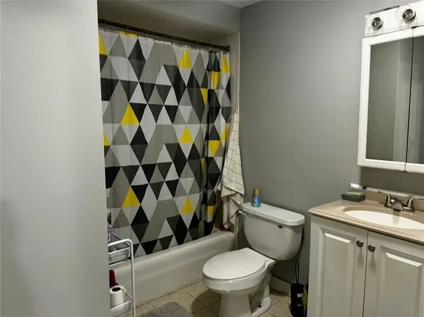 $1,450 | 300 Smithfield Road, Unit B552, North Providence, RI 02904