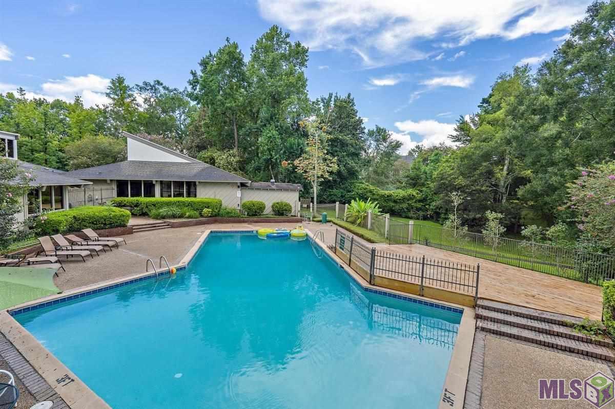 1554 Applewood Road Baton Rouge, LA 70808 - Photo 39 of 45 Clubhouse Pool