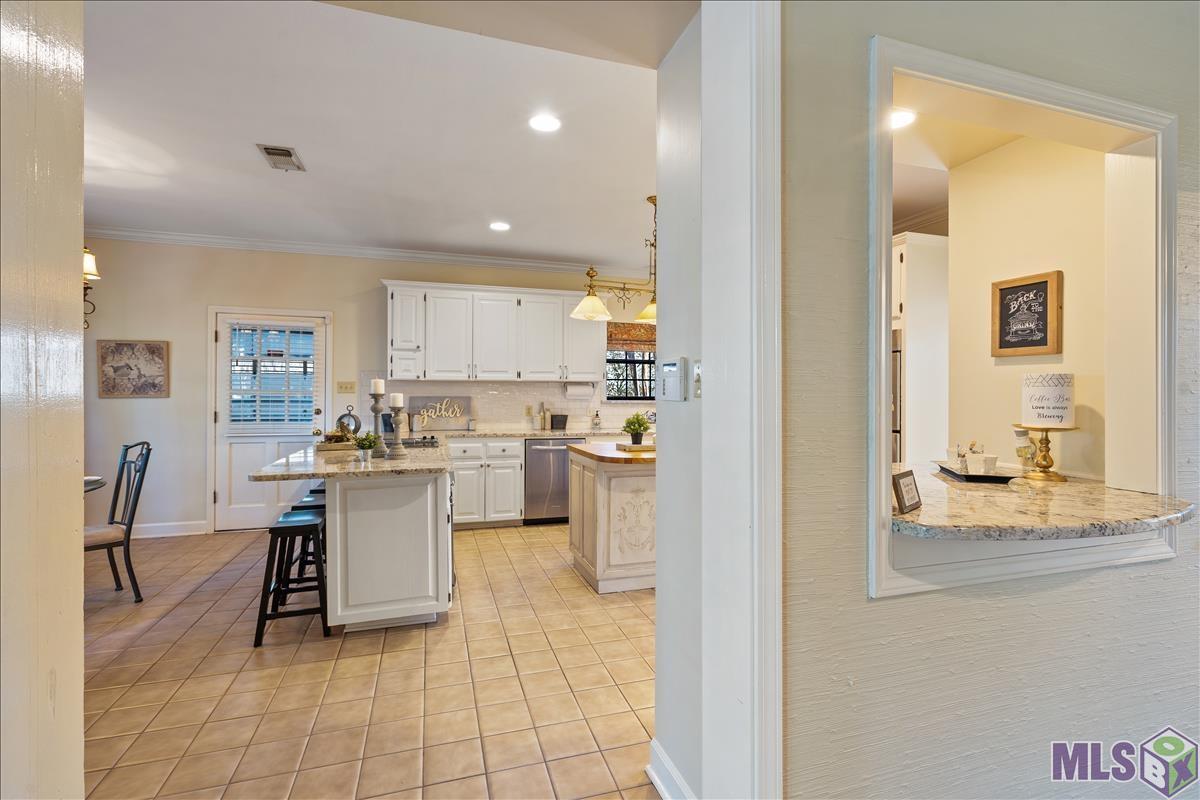 1554 Applewood Road Baton Rouge, LA 70808 - Photo 6 of 45 Gallery Image 6