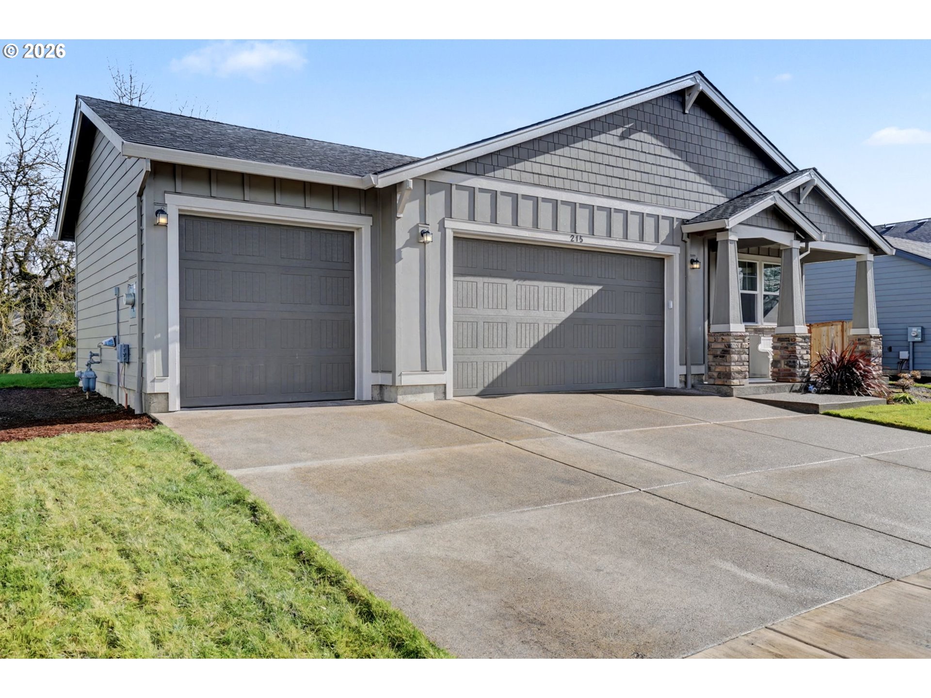 215 Walnut Street Mount Angel, OR 97362 - Photo 2 of 32