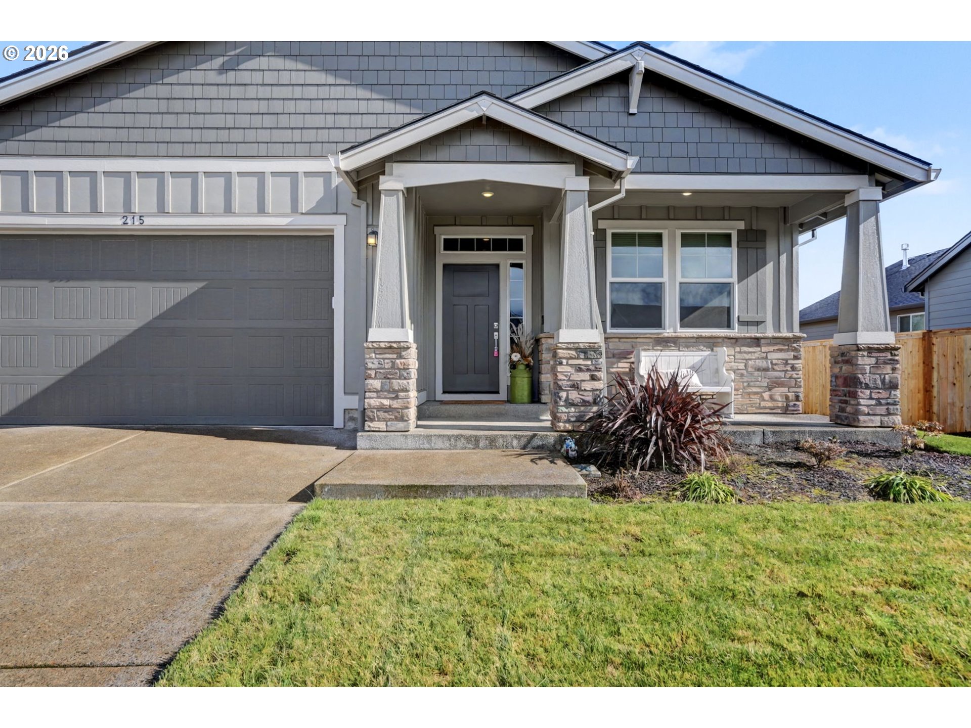 215 Walnut Street Mount Angel, OR 97362 - Photo 3 of 32