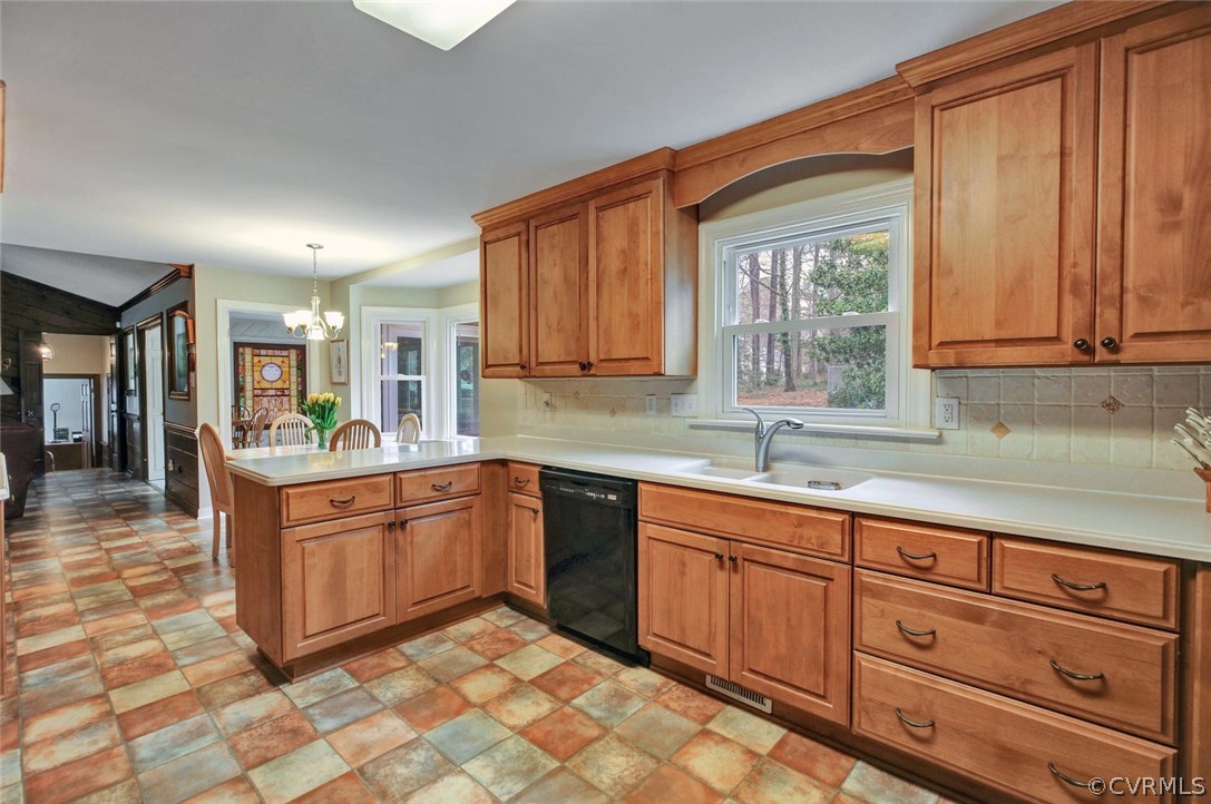 8714 Wishart Road Henrico, VA 23229 - Photo 10 of 35 Gallery Image 10
