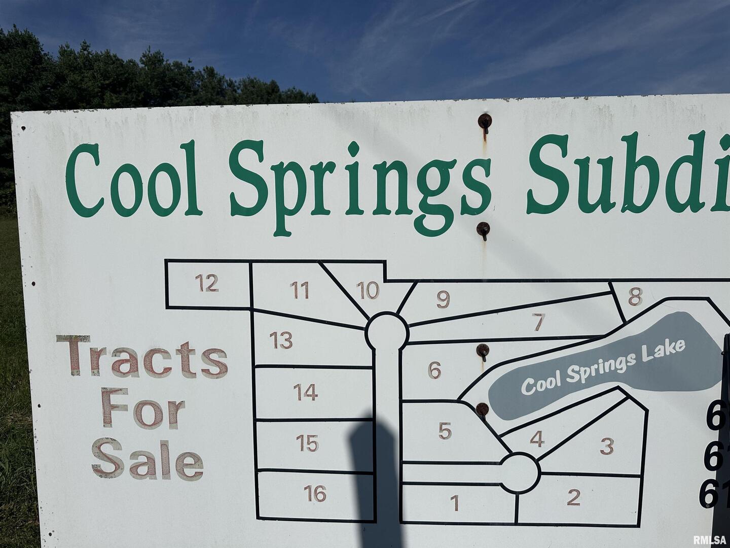 6 Cool Springs Road Makanda, IL 62958 - Photo 5 of 5 a close up of a street sign