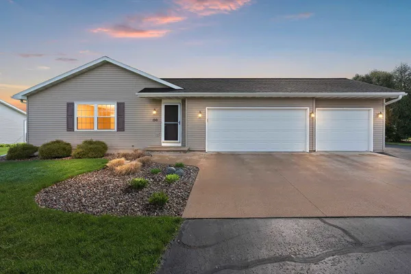 $374,900 | N190 Hopfensperger Road, Appleton, WI 54915