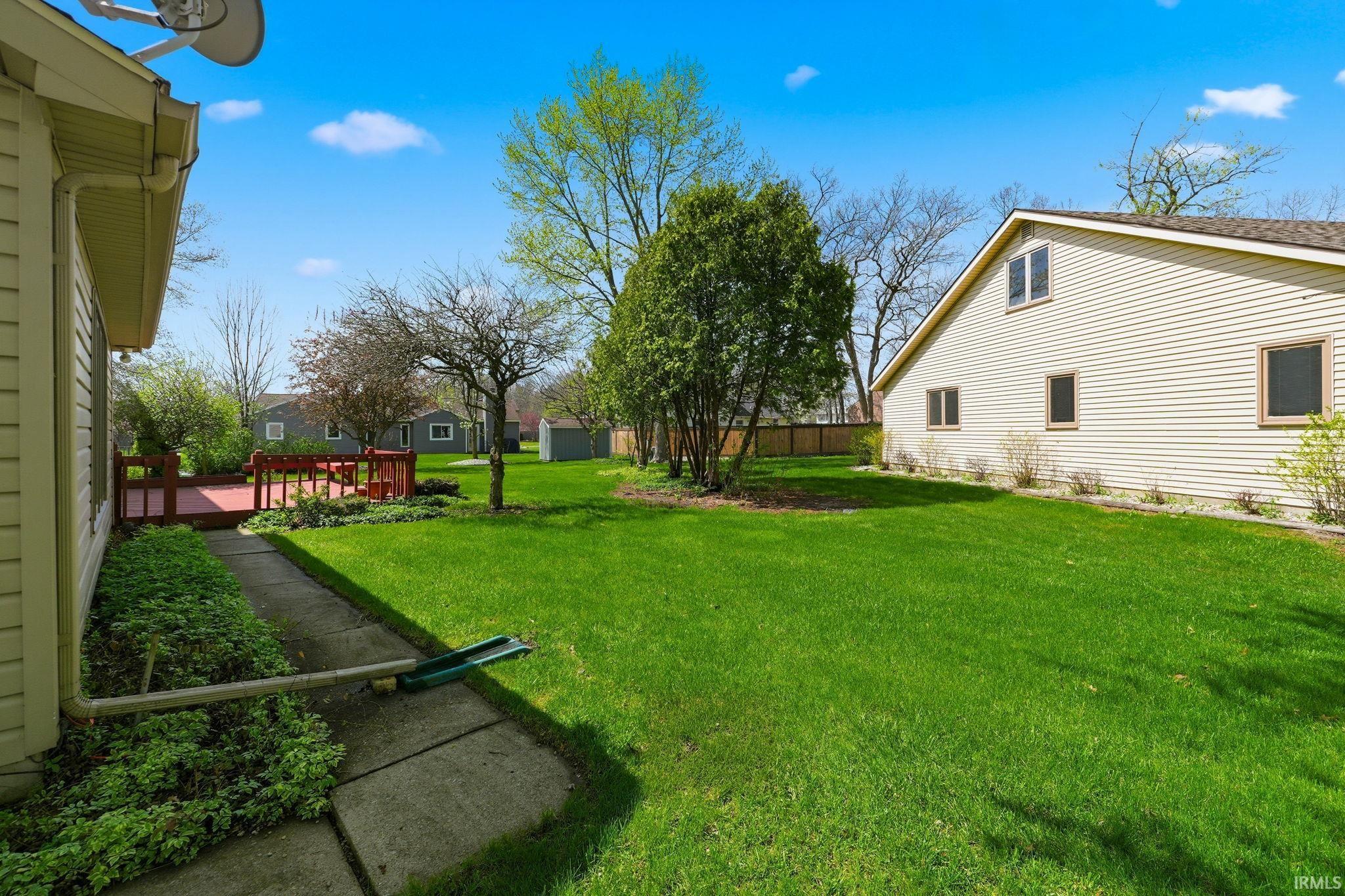 5723 Oak Fall Road Fort Wayne, IN 46845 - Photo 33 of 36