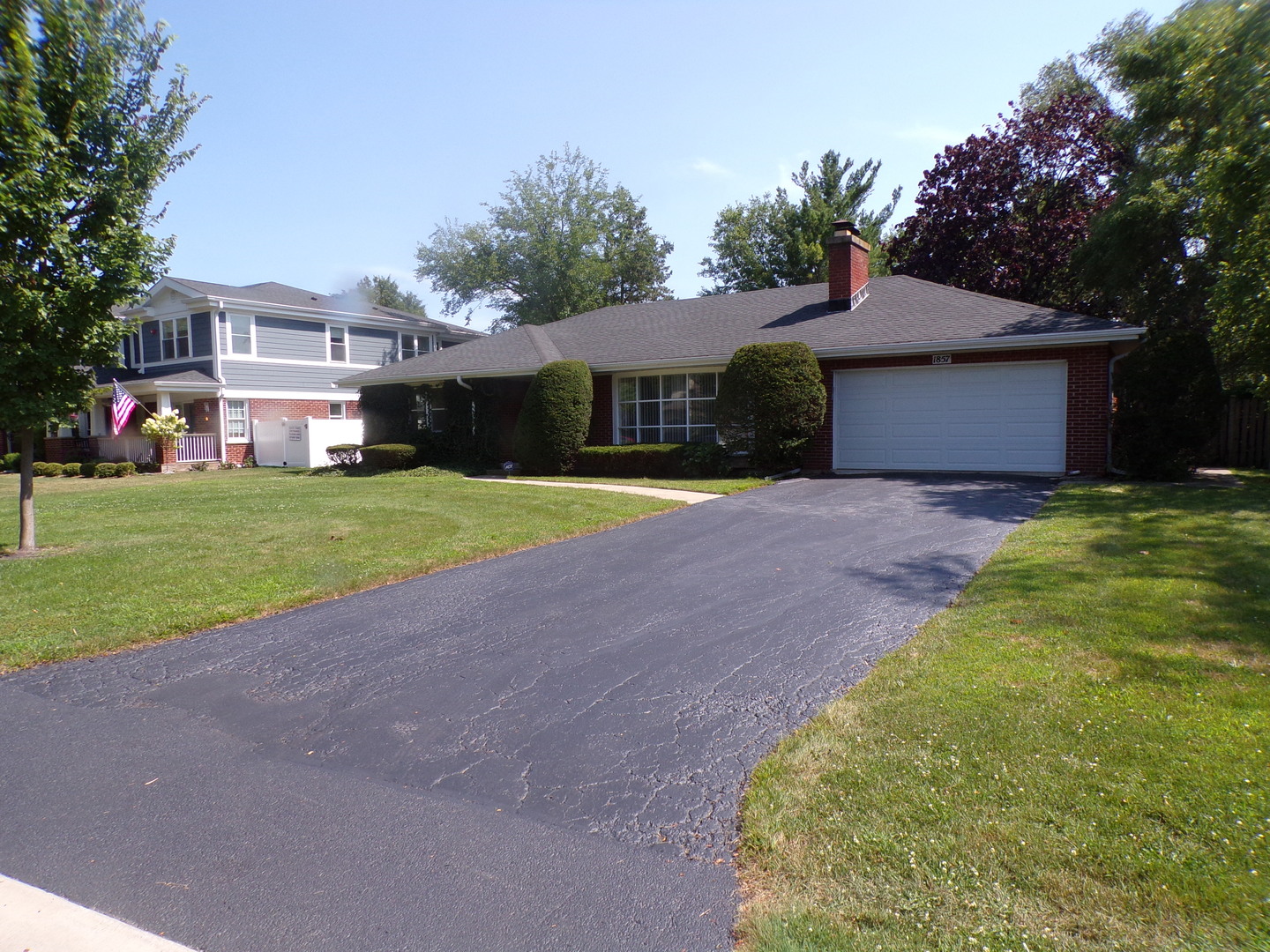 1857 Fenton Lane Park Ridge, IL 60068 - Photo 2 of 27 Gallery Image 2