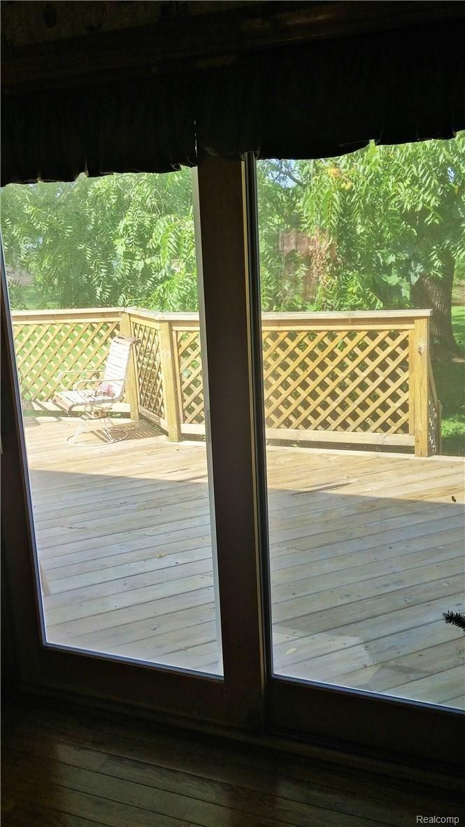 64120 Wolcott Road Ray, MI 48096 - Photo 22 of 42 20150905_153535_HDR.jpg