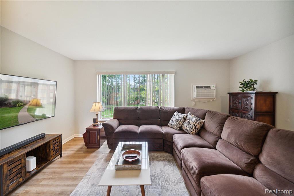 500 Romeo Road, Unit 118 Rochester, MI 48307 - Photo 13 of 26