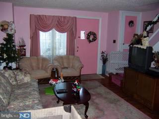 228 Springton Road Upper Darby, PA 19082 - Photo 5 of 6