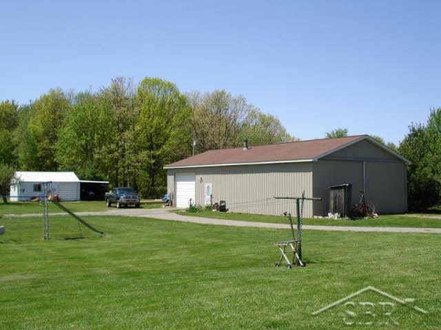 11424 Seymour Road Burt, MI 48417 - Photo 20 of 24 31267552-19.JPG