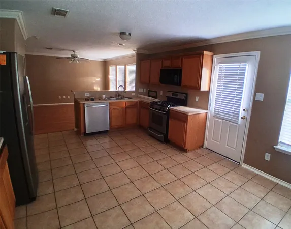 $1,900 | 8714 Orchard Ridge Lane, Humble, TX 77338