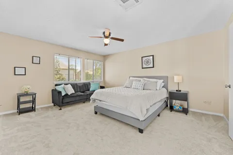 $265,000 | 1112 Bering Drive, Unit 67, Houston, TX 77057