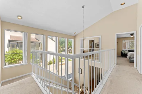 $265,000 | 1112 Bering Drive, Unit 67, Houston, TX 77057