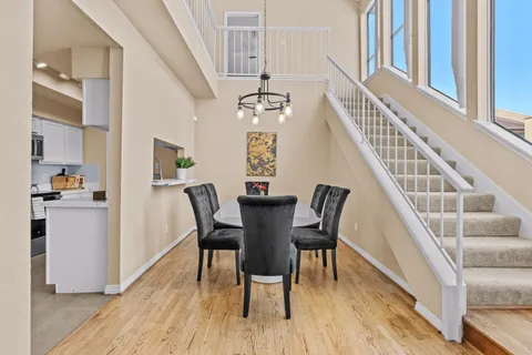 $265,000 | 1112 Bering Drive, Unit 67, Houston, TX 77057