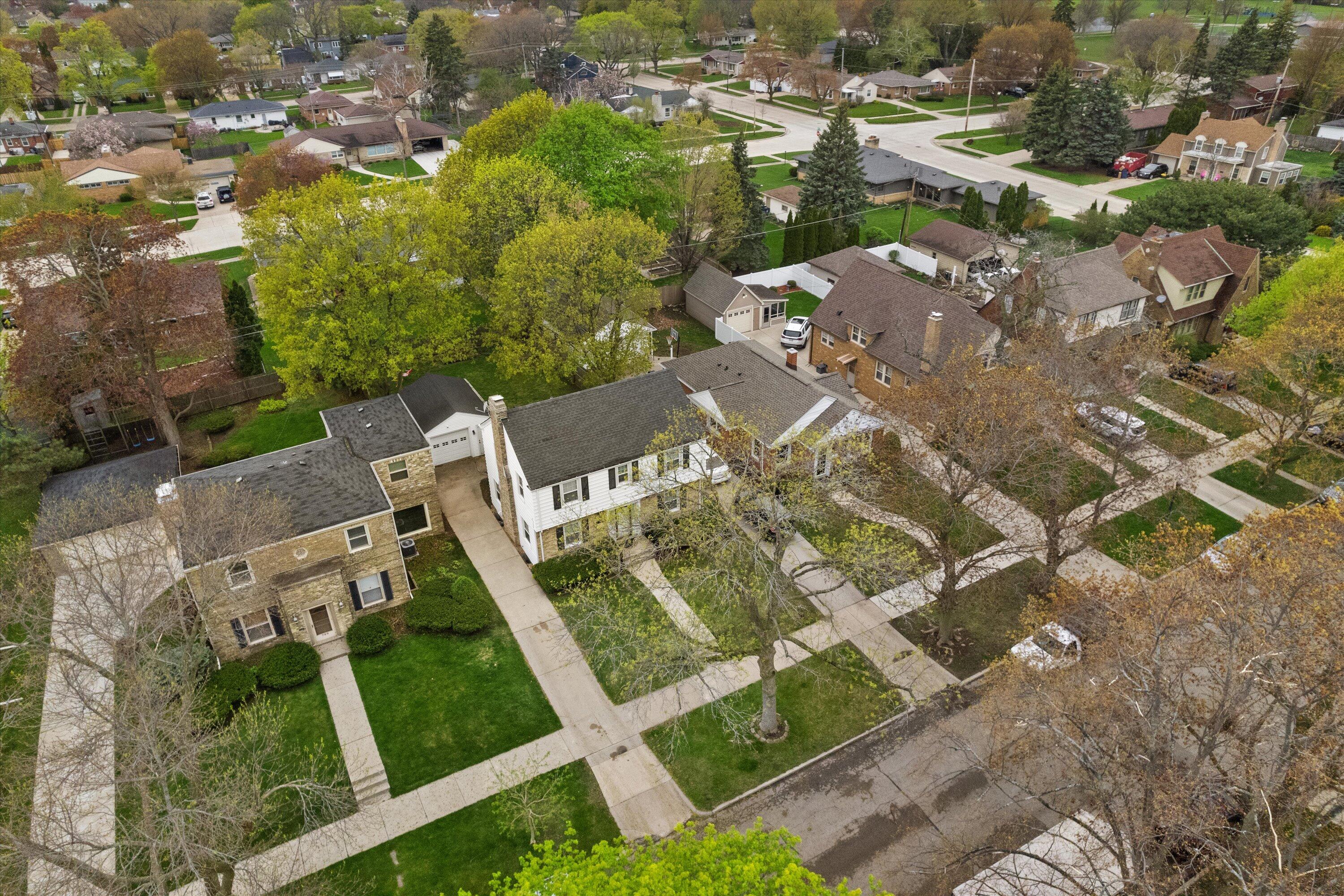 722 Orchard Street Racine, WI 53405 - Photo 32 of 42 32-DJI_0441
