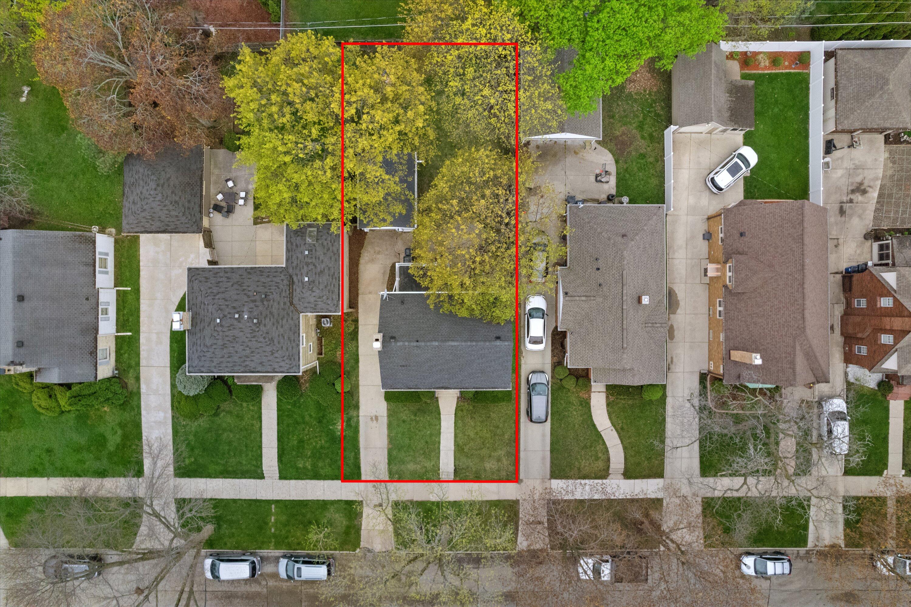 722 Orchard Street Racine, WI 53405 - Photo 42 of 42 46-DJI_0431 1