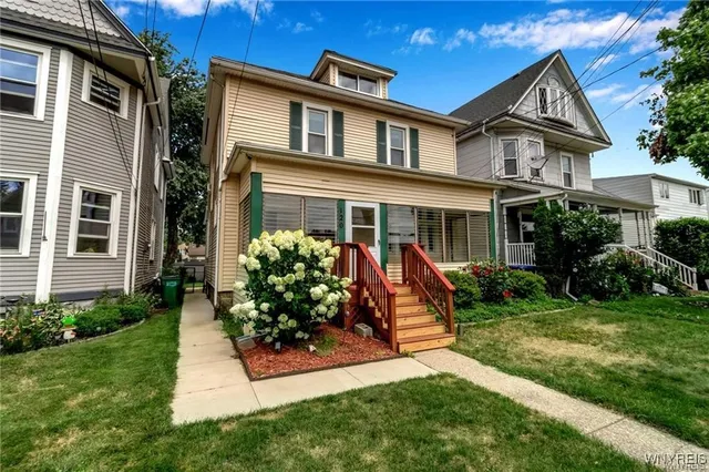 $2,200 | 120 Aldrich Place, Buffalo, NY 14220
