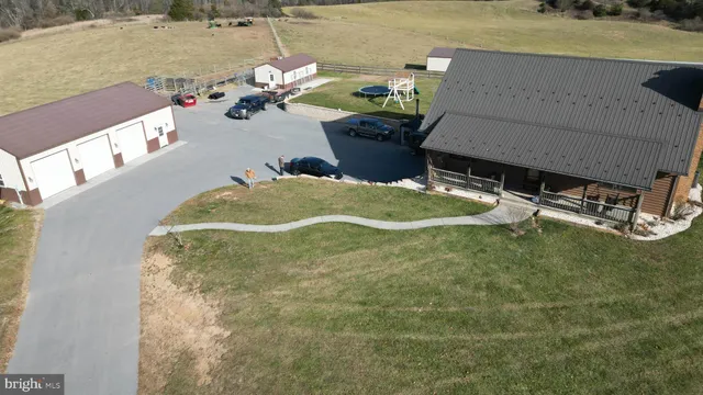 $775,000 | 14637 Bain Road, Hancock, MD 21750