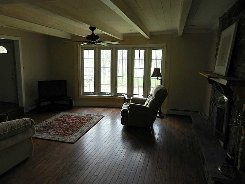 160 Weeks Hill Road Coventry, RI 02827 - Photo 3 of 24 Living Room.