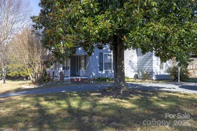 $279,900 | 1229 Poplar Street, Albemarle, NC 28001