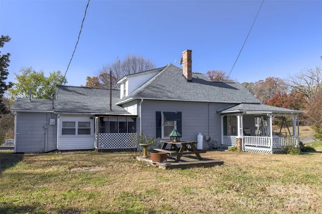$279,900 | 1229 Poplar Street, Albemarle, NC 28001