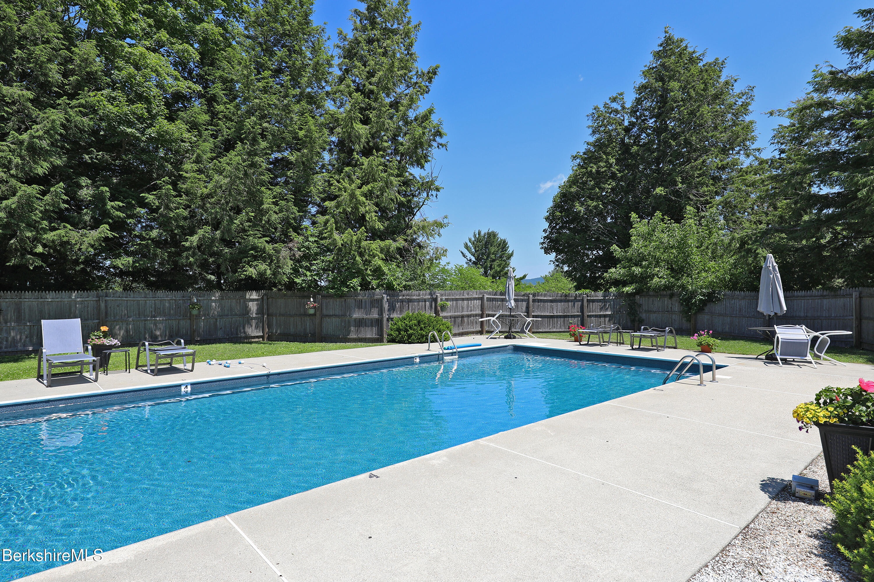 200 Old Stockbridge Road, Unit VA6 Lenox, MA 01240 - Photo 33 of 37 ASSOCIATION POOL