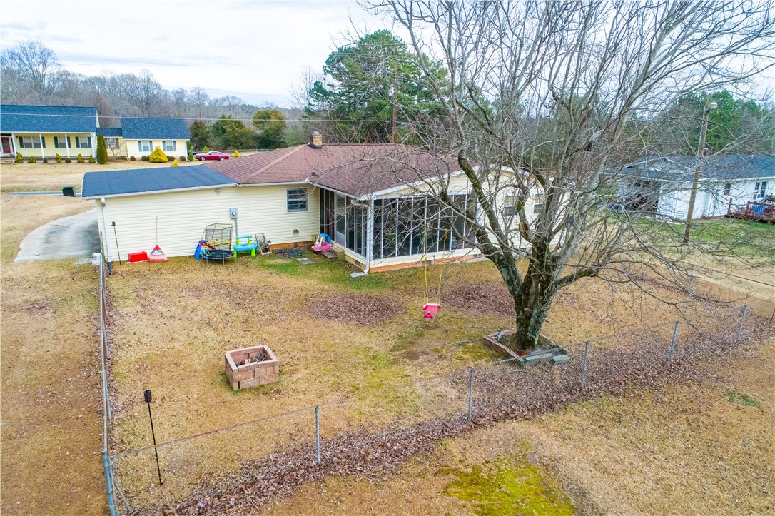 206 Torrington Road Walhalla, SC 29691 - Photo 28 of 30 Gallery Image 28