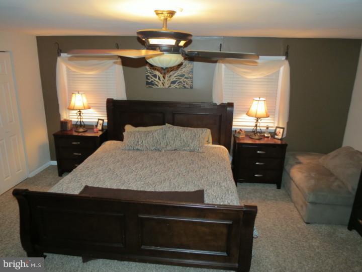 3317 Lester Road Philadelphia, PA 19154 - Photo 17 of 18 Bedroom - Main