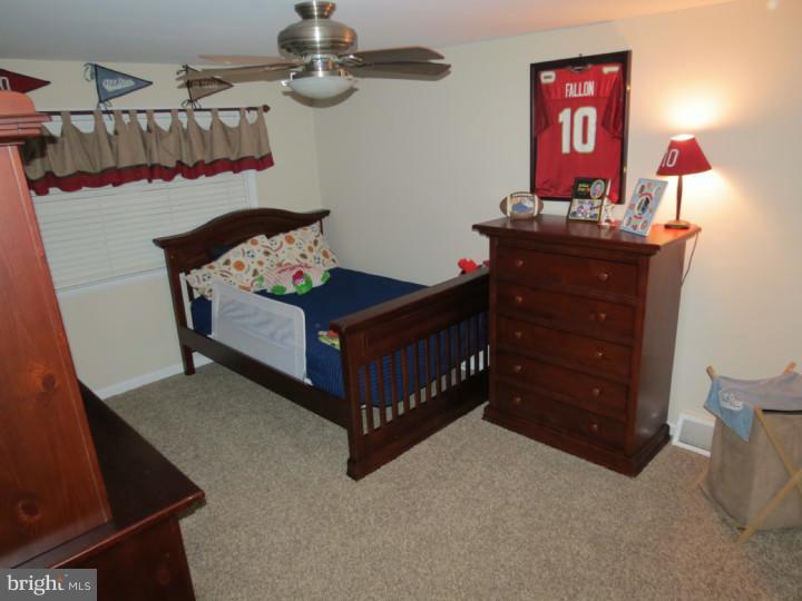 3317 Lester Road Philadelphia, PA 19154 - Photo 9 of 18 Bedroom 2