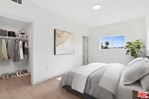 $6,450 | 2521 South Orange Drive, Los Angeles, CA 90016