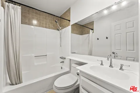 $1,149,000 | 4449 163rd Street, Lawndale, CA 90260