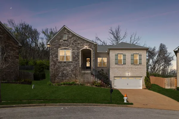 $795,000 | 820 Doncaster Lane, Nashville, TN 37221