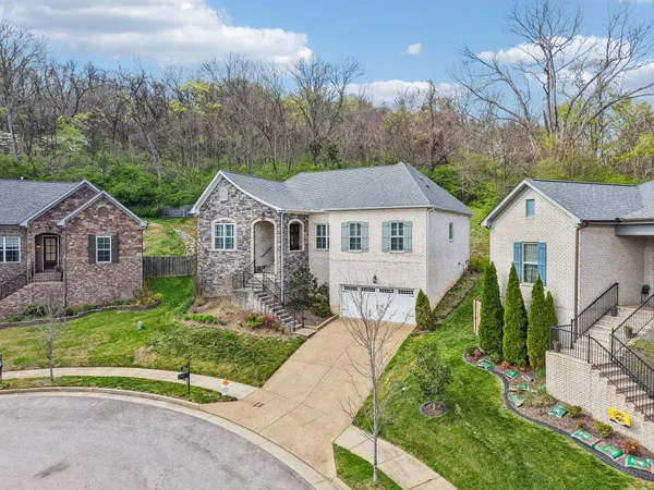 $795,000 | 820 Doncaster Lane, Nashville, TN 37221