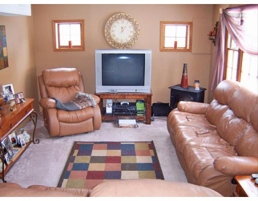 57 Border Road Holbrook, MA 02343 - Photo 8 of 10 Gallery Image 8