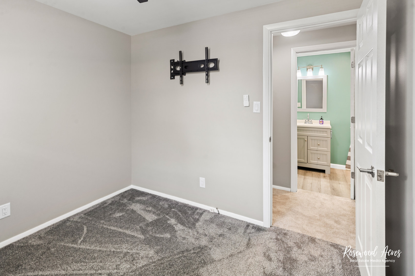 502 East 3rd Street Herscher, IL 60941 - Photo 7 of 15