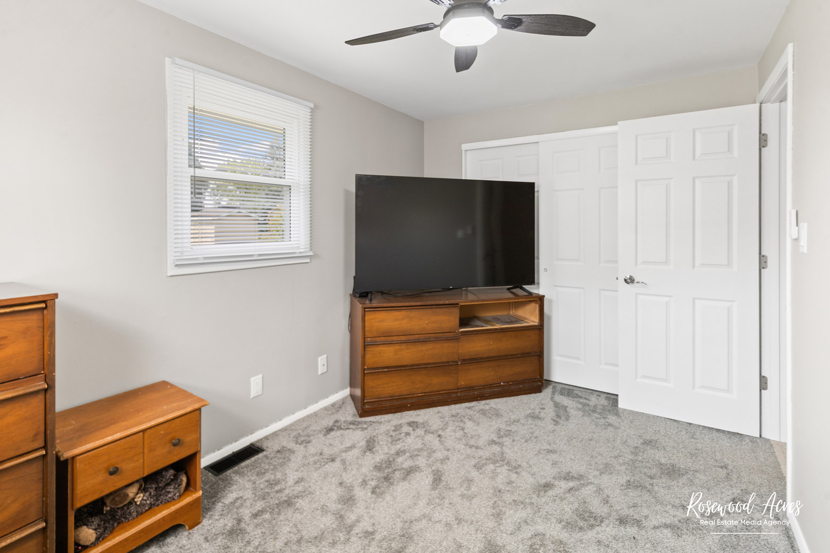 502 East 3rd Street Herscher, IL 60941 - Photo 8 of 15 a room with furniture and flat screen tv