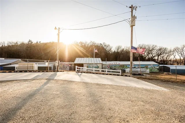 $1,250,000 | 12344 Kennel Drive, Junction City, KS 66441