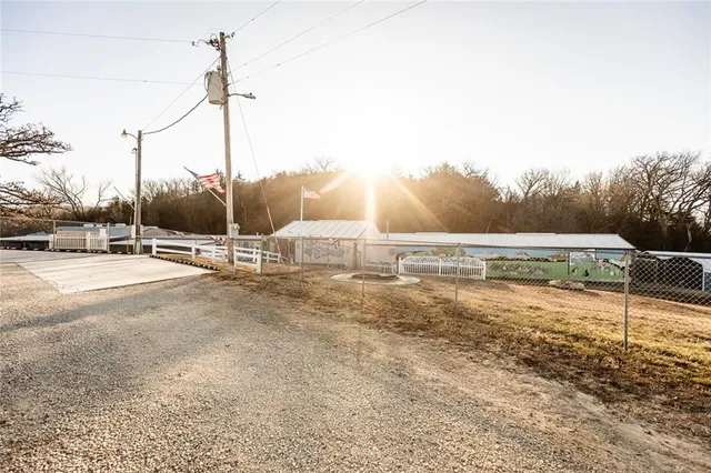 $1,250,000 | 12344 Kennel Drive, Junction City, KS 66441