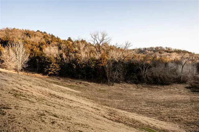 $1,250,000 | 12344 Kennel Drive, Junction City, KS 66441